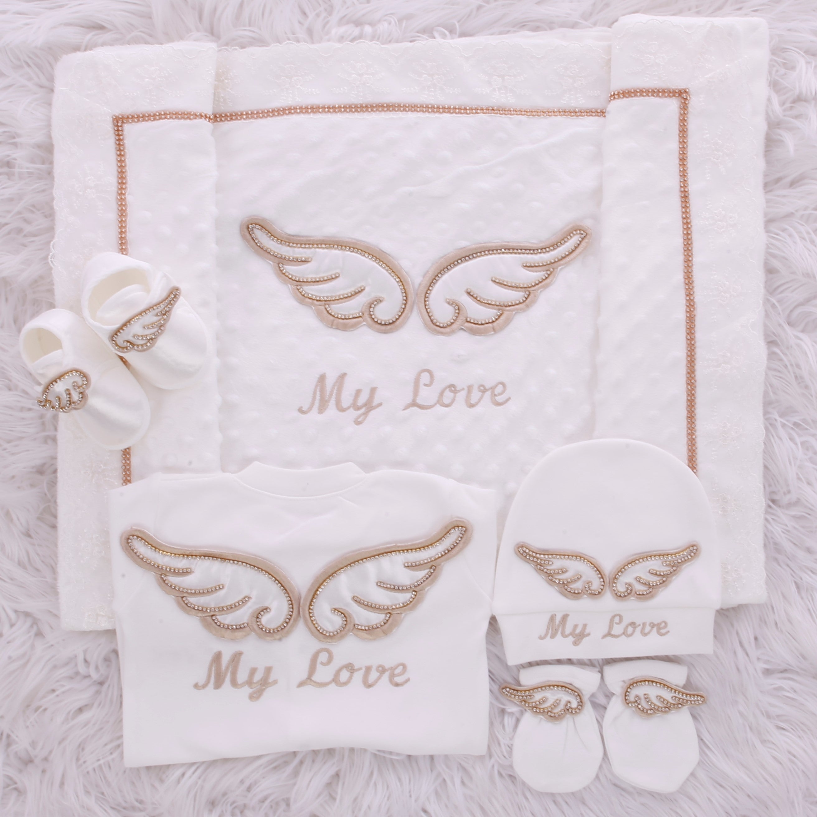 Charming Angel Wings Prince Set