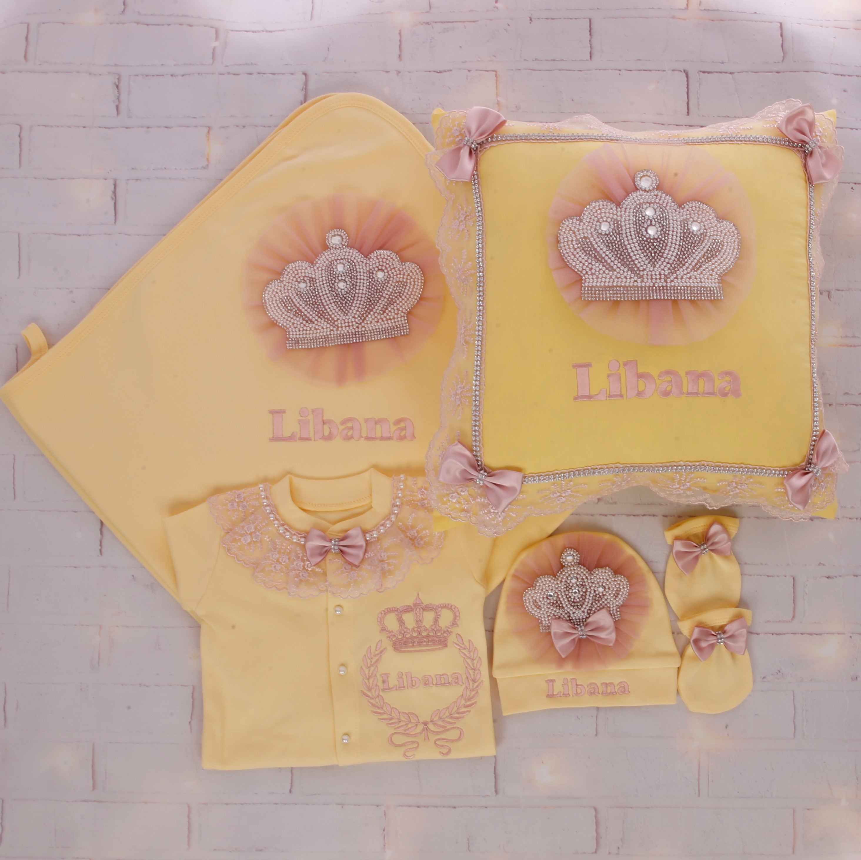 Adorable Yellow Princess Set