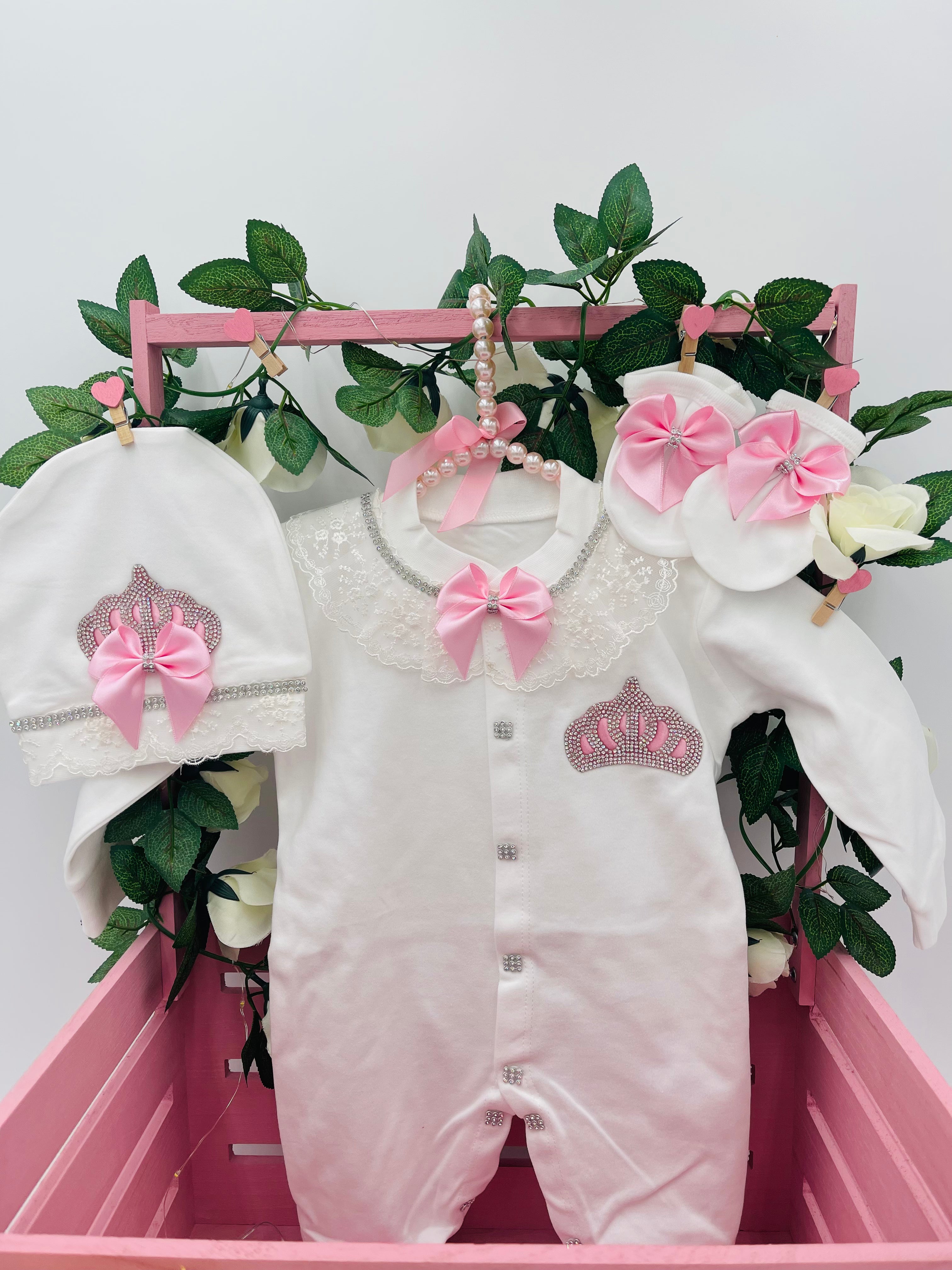 Gorgeous White and Pink Adorable Princess Set