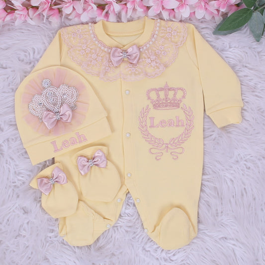 Gorgeous Yellow Crown Set